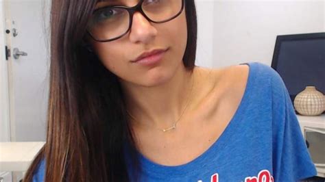 mia khalifa porno videos|Mia Khalifa Porn Videos 